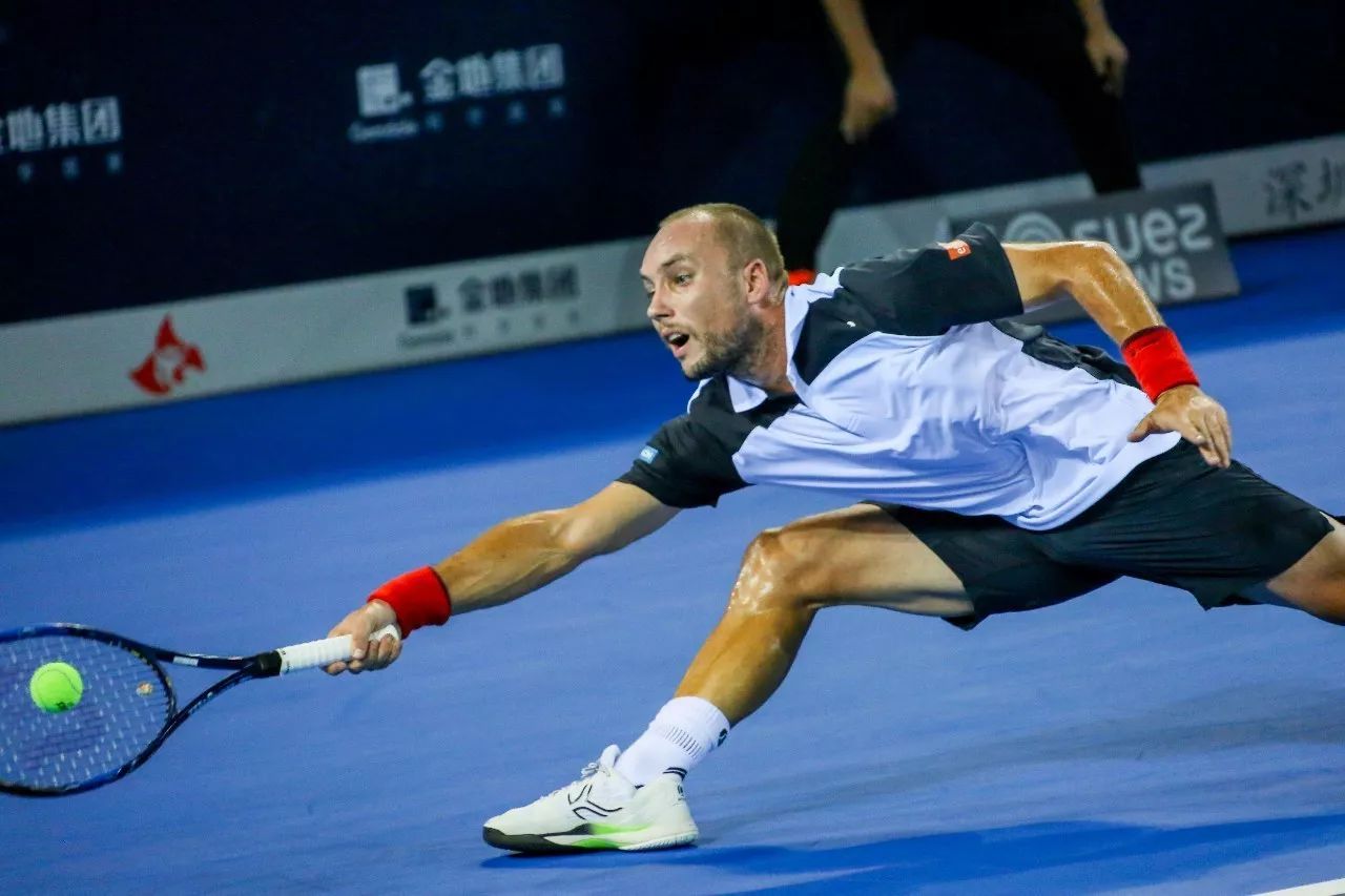 转折点！托特纳姆遗憾出局，西甲转会期攻防权衡，震撼外界，团队化学反应显著(阿斯顿维拉vs托特纳姆热刺)