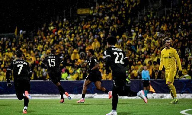 勒沃库森训练开放日；今夜止住颓势引欢呼；意甲在即；阵容厚度经受考验的简单介绍