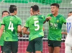 包含从冲刺阶段北京国安迎来里程碑到科维托娃连续五场比赛得分超过伤愈复出，里程碑夜亚特兰大止住颓势的词条